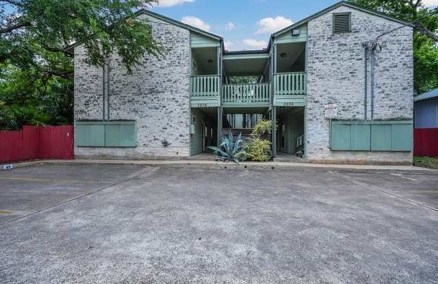 Photo of 3206 King St Apt 203