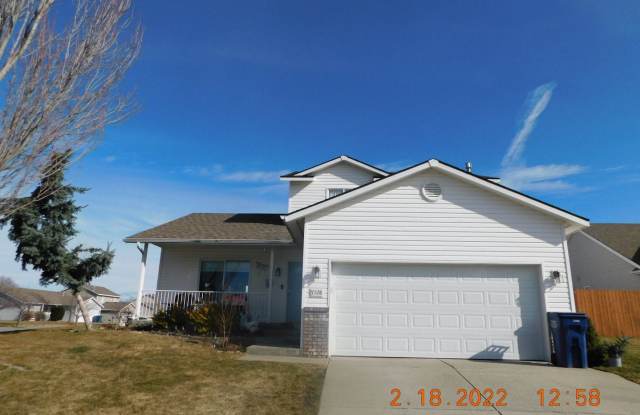 Four Bedroom Home in the Landings-Available April 3, 2024 - 7528 Talon Lane, Coeur d'Alene, ID 83815