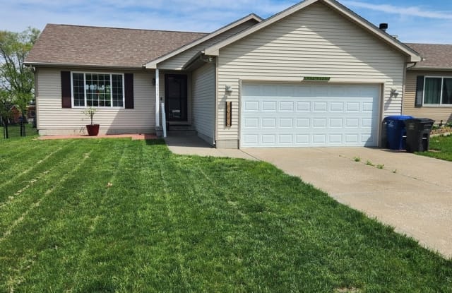 4636 E Merced St - 4636 East Merced Street, Des Moines, IA 50317