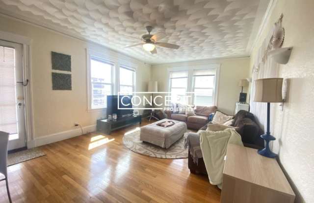 66 Craigie St.