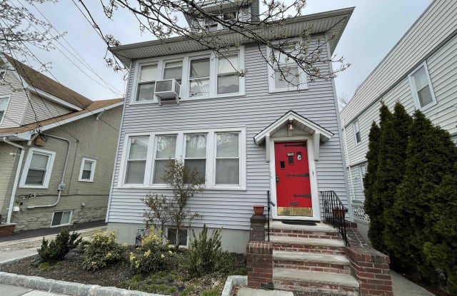 8015 3RD AVE - 8015 3rd Avenue, North Bergen, NJ 07047