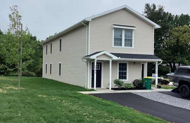 1792 Wilson Ave - 3BR/2Ba - $1490/mo