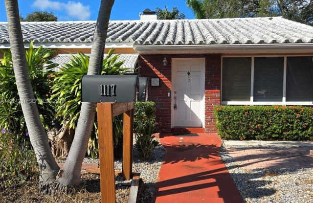 Photo of 1117 NE 17th Way