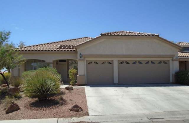 Single Story 3 Bedroom + Den + 3 Car Garage in SW! - 9103 West Imperial Castle Court, Spring Valley, NV 89147