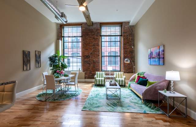 Photo of Pacific Mill Lofts