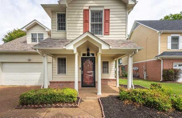 1/2 OFF FIRST FULL MONTH'S RENT  AVAILABLE NOW! Fantastic 4 bd 2.5 bath in Gated Community on the Island.