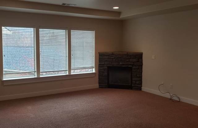 Beautiful 2bd/2bth Apartment ~ Near RVMC