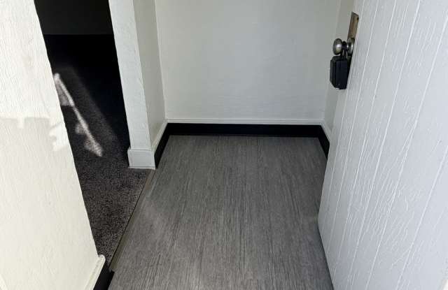 Photo of 3817-3819 Brighton Rd