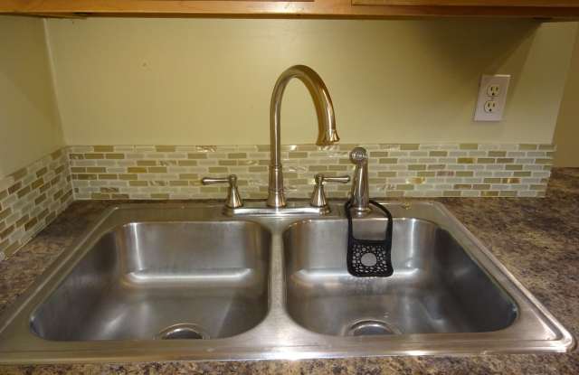 56 Cedar Street - 1st Floor