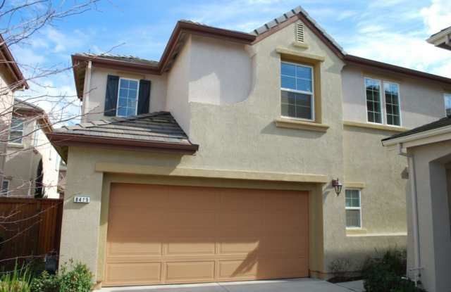 Photo of 8415 Oliva Road