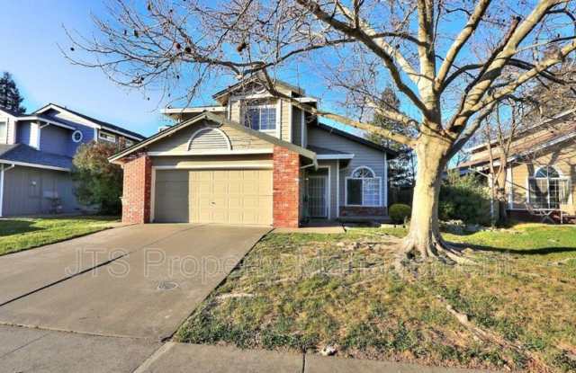 6025 Marsh Hawk Court