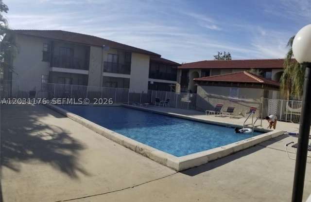 3006 Coral Ridge Dr