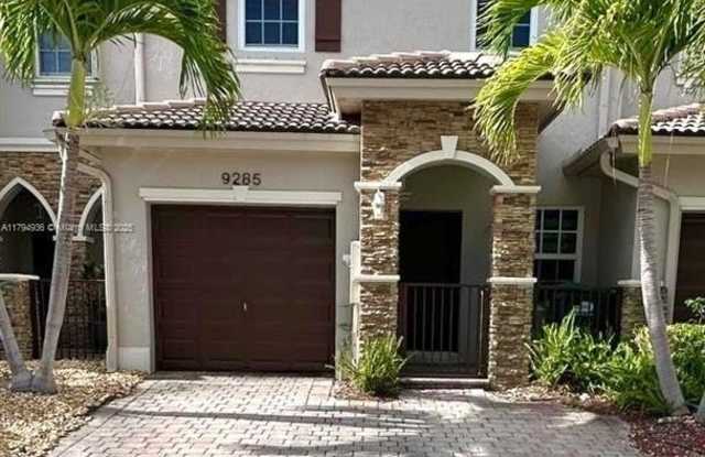 Photo of 9285 SW 220th Ter