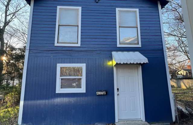 Photo of 408 1/2 Booker Street