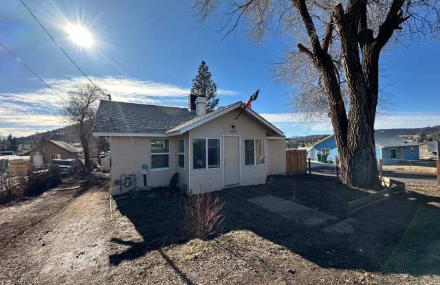 4666 Balsam Dr