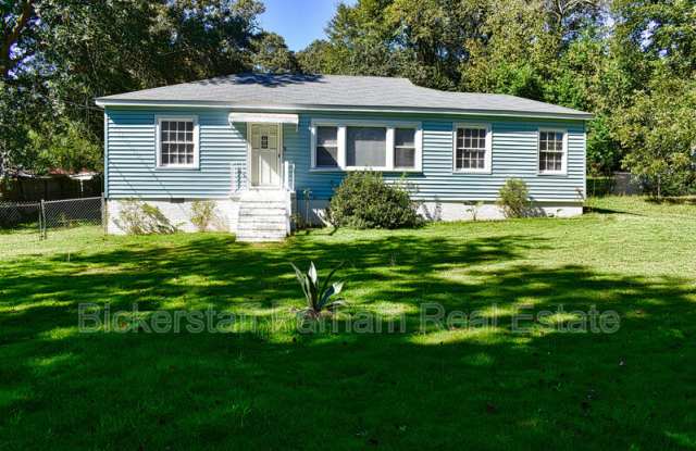 Photo of 6123 Warner Road