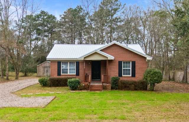 3213 Old Opelika Road