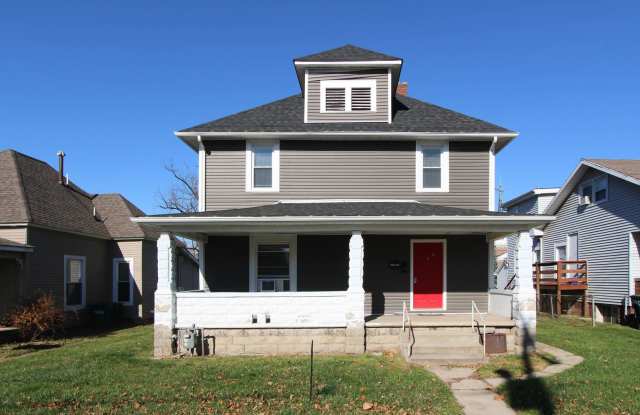 Photo of 2004 W Jackson St. (Wynn Funds LLC)