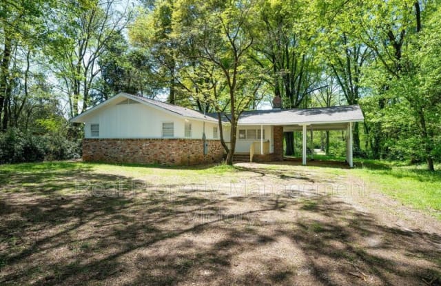 240 Melton St - 240 Melton Street, Montevallo, AL 35115