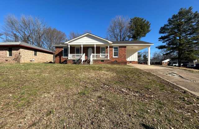 1085 Berrywood Ave.