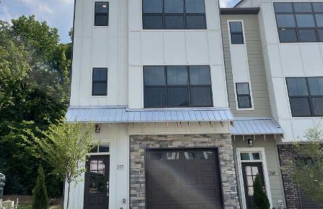 Stonecrest Drive - 217