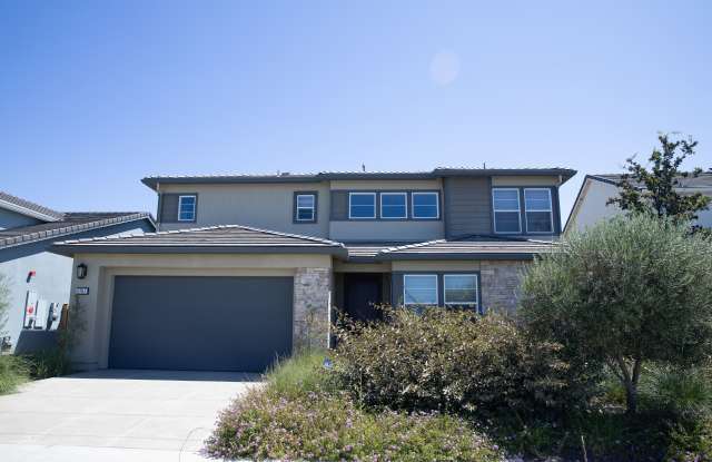 Photo of 2767 Mulholland Dr