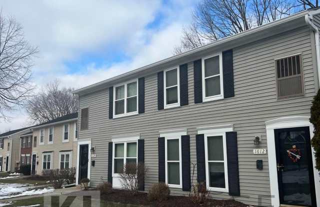 Photo of 1608 Orchard Drive