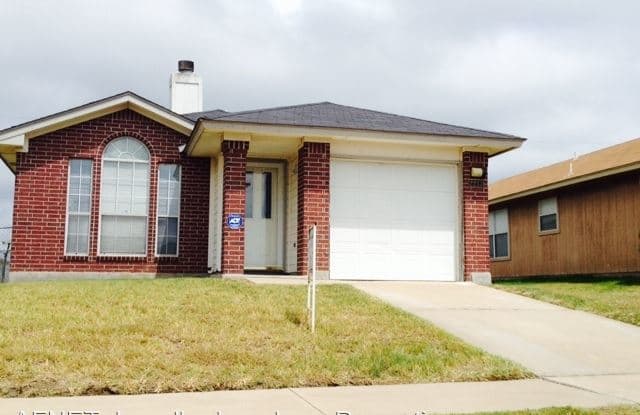 2213 Schwald Rd - 2213 Schwald Road, Killeen, TX 76543