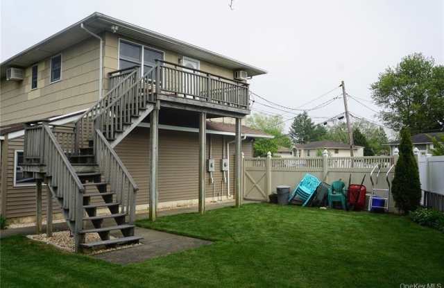 Photo of 15 Reed Drive