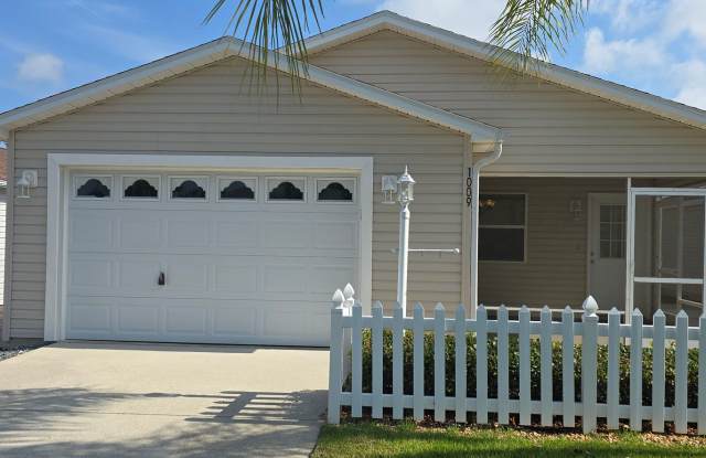 Photo of Welcome to Your New Home in the Village of Sabal Chase!