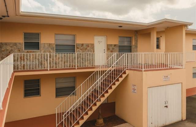 Photo of 31 SE 2nd Ave