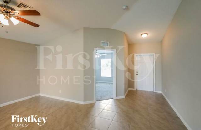 1962 SW Cycle Street