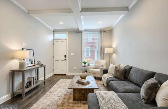 115 N BELNORD Avenue