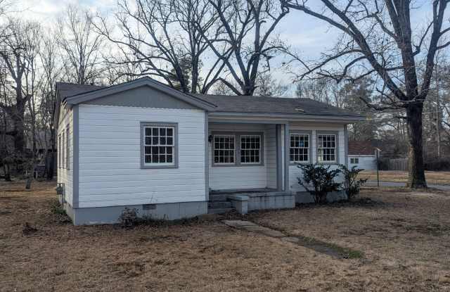 3500 South Poplar Street