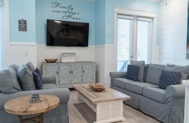 Photo of 53 E Pine Lands Loop unit: A