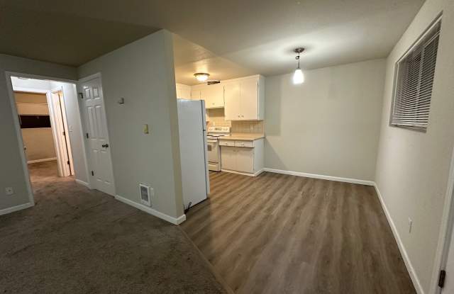 10550 Midvale Avenue N - 2