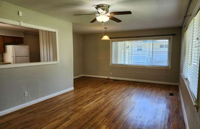 3 bedroom 2 bath home located in Brainerd TN