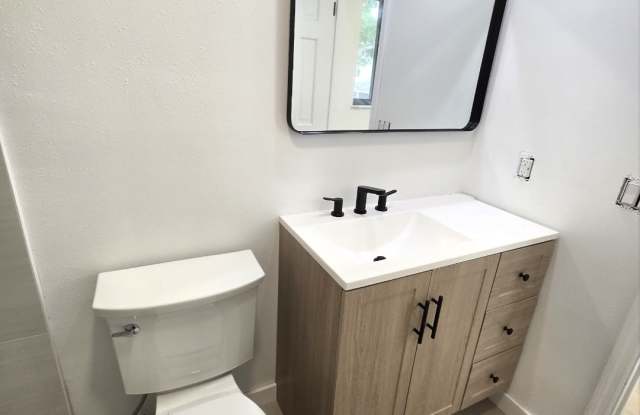 5347 Emerald Isle Dr