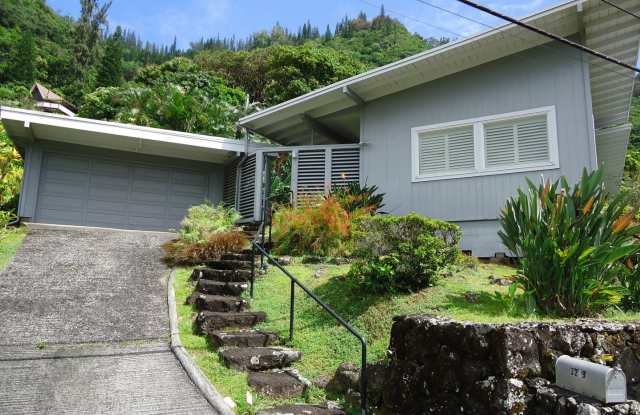 3209 Paty Dr - 3209 Paty Drive, Honolulu, HI 96822