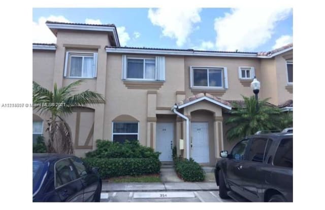 2310 SE 23rd Ter - 2310 SE 23rd Ter, Homestead, FL 33035