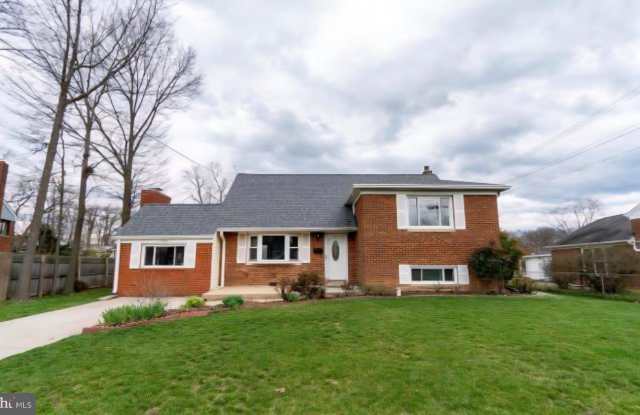 5929 CAMBERLY Avenue