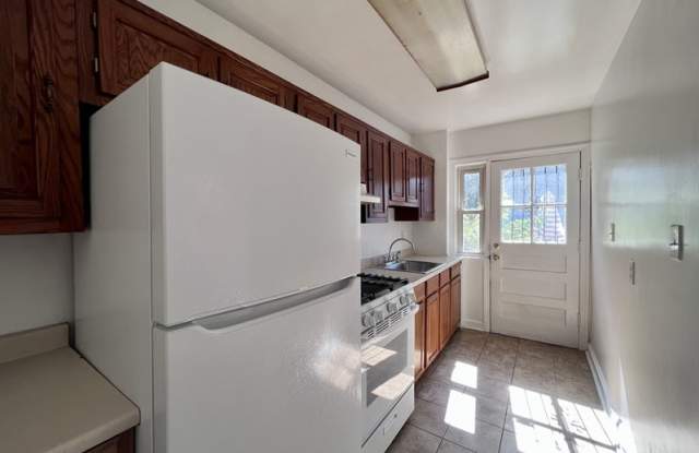 3327 Dubois Place Southeast