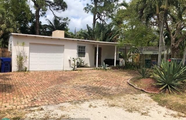 1705 SW 12th Ct - 1705 Southwest 12th Court, Fort Lauderdale, FL 33312