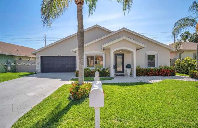 252 Malibu Cir