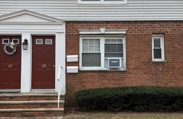 73  Hastings Avenue