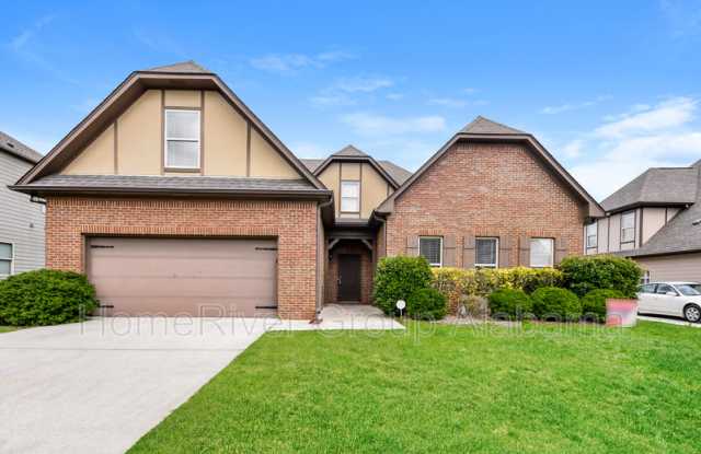 1044 Seminole Pl