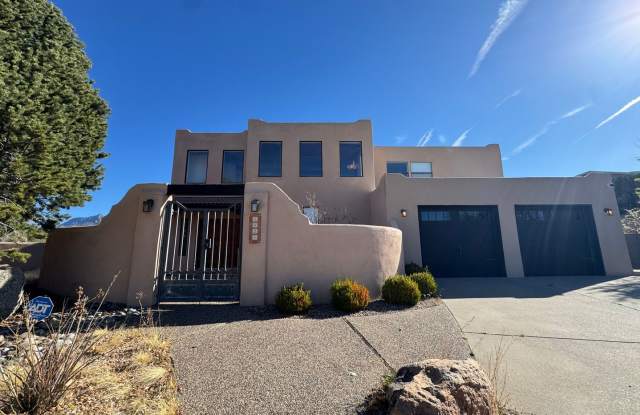 Glenwood Hills Luxury Home