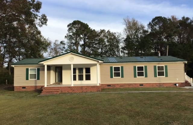 512 MCNEIL CHAPEL RD - 512 McNeil Chapel Road, Horry County, SC 29568