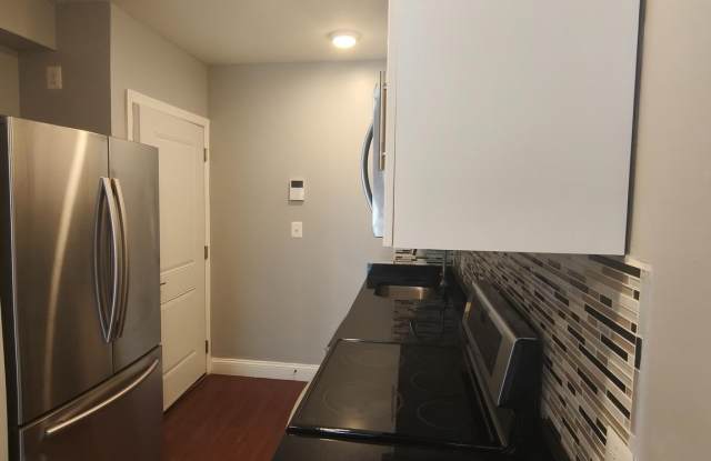 615/617 N 11TH Street unit: 3F