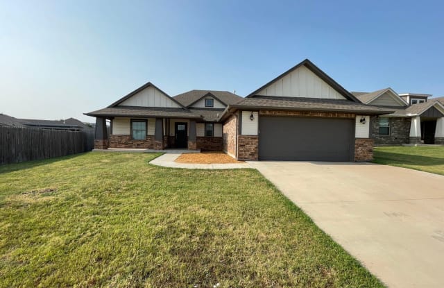 664 SW 11th Street - 664 Southwest 11th Street, Moore, OK 73160